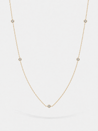 Collier Céleste – chaîne fine plaqué or 18k à cinq zirconiums sertis clos